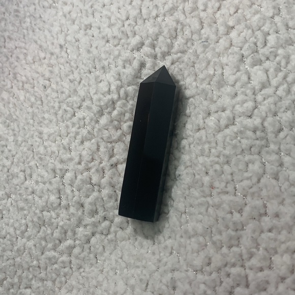 Obsidian Obelisk Tower 🖤 - Picture 1 of 3